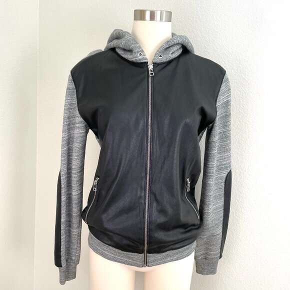 Aritzia Wilfred Womens XS Black Faux Leather Hoodie Sweatshirt Jacket Vegan - Picture 1 of 16